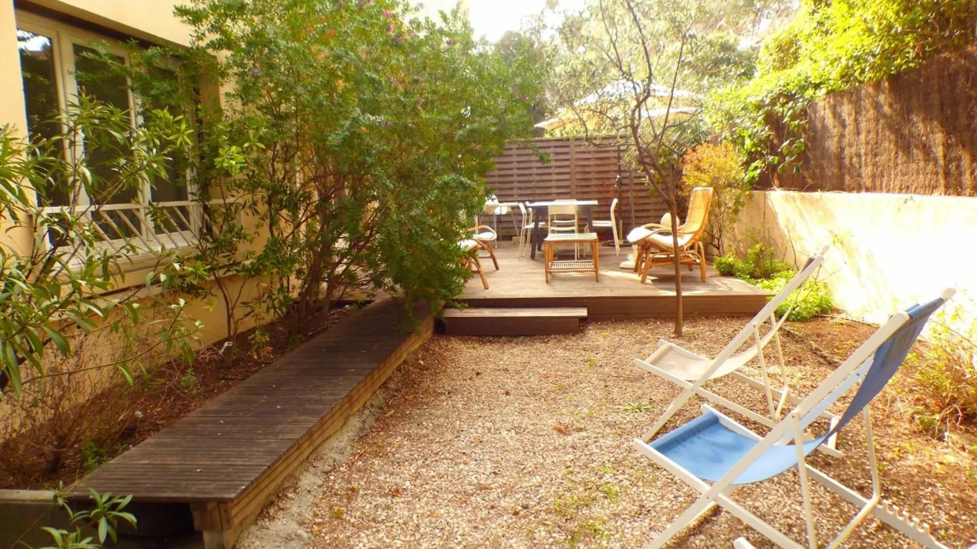 Spacious Cocoon With Nice Garden Close To The Sea Sanary-sur-Mer France