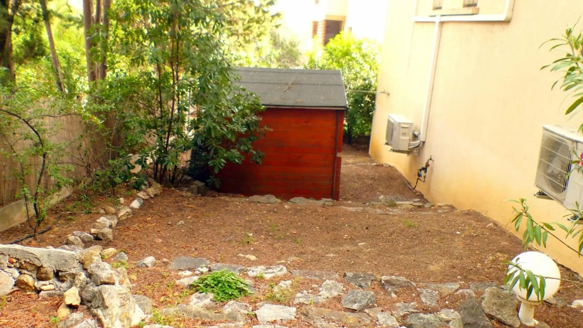 Spacious Cocoon With Nice Garden Close To The Sea Sanary-sur-Mer 0*,